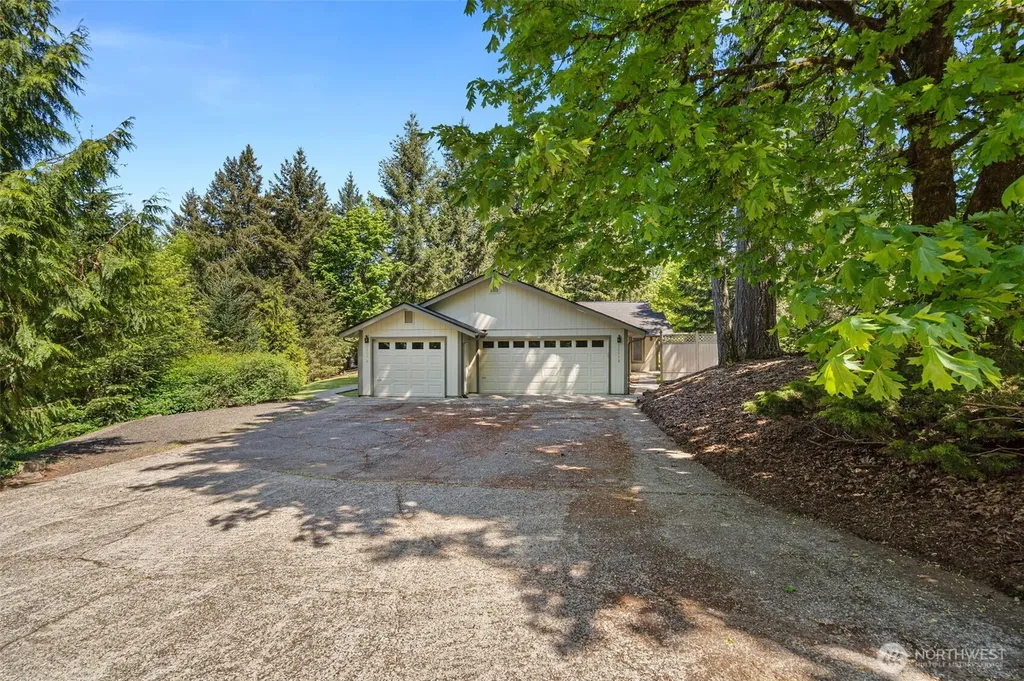 2896 Fortner Drive SW Tumwater WA 98512