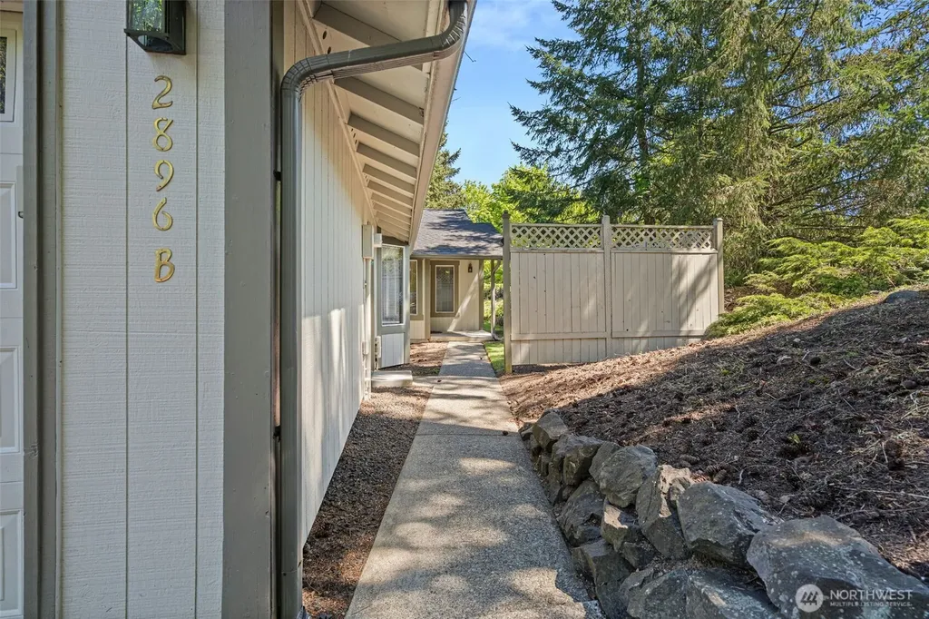 2896 Fortner Drive SW Tumwater WA 98512