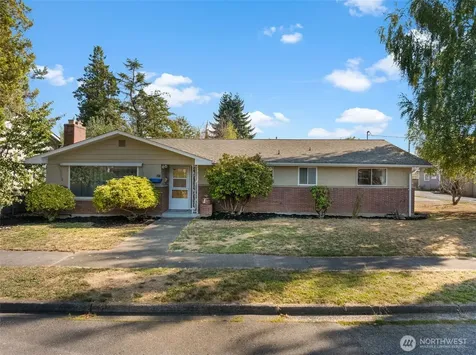 343 4th Street SE Puyallup WA 98372