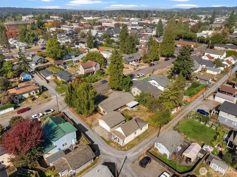 343 4th Street SE Puyallup WA 98372