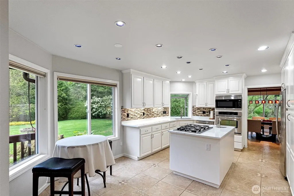 2121 90th Street E Tacoma WA 98445