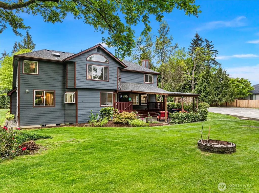 2121 90th Street E Tacoma WA 98445