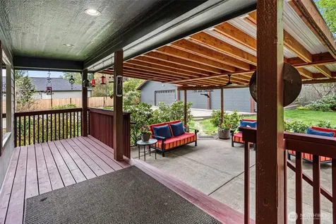 2121 90th Street E Tacoma WA 98445