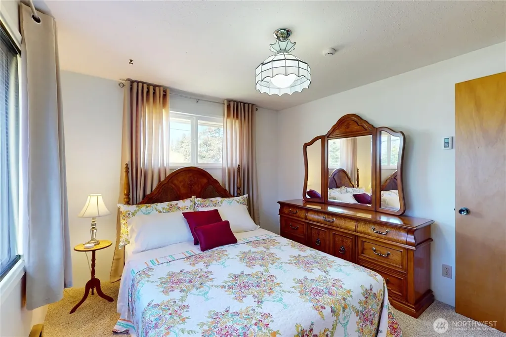 190 W Veterans Avenue Westport WA 98595