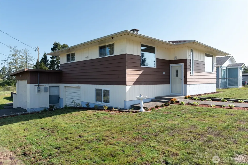 190 W Veterans Avenue Westport WA 98595