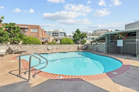 65 Kirkland Avenue Kirkland WA 98033