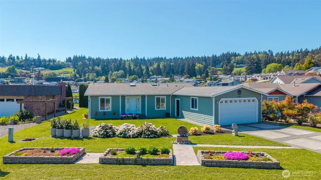 2241 Mariner Beach Drive Oak Harbor WA 98277