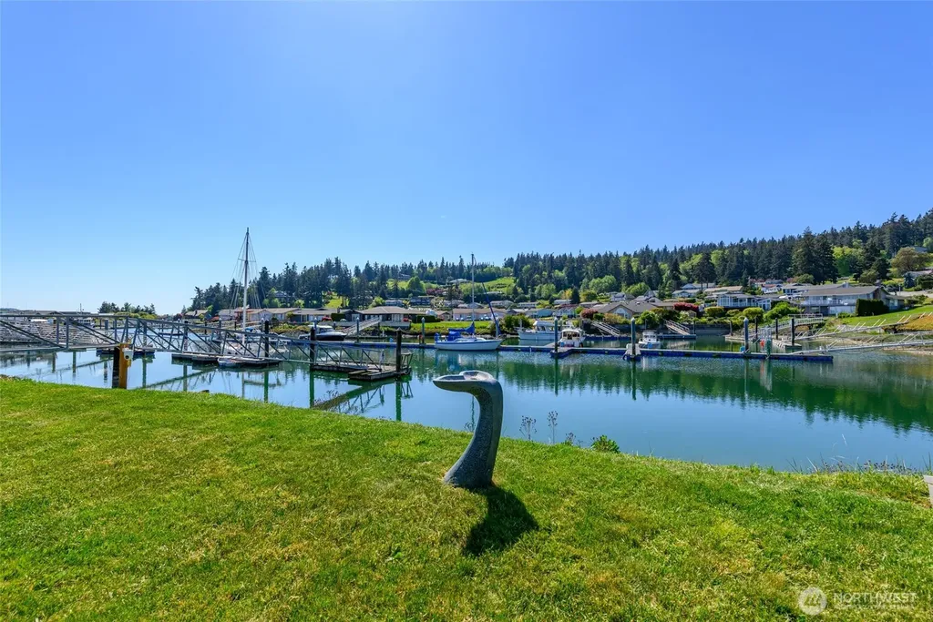 2241 Mariner Beach Drive Oak Harbor WA 98277