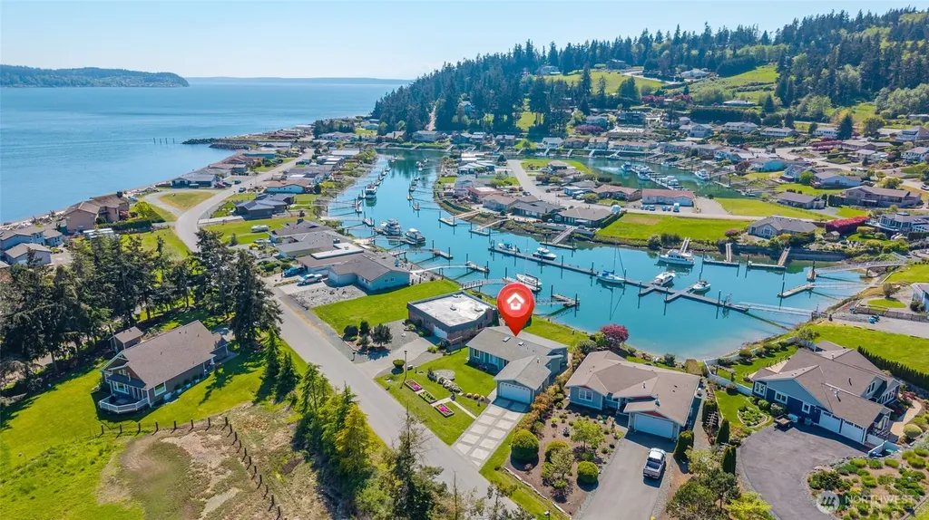 2241 Mariner Beach Drive Oak Harbor WA 98277