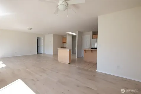 2241 Mariner Beach Drive Oak Harbor WA 98277