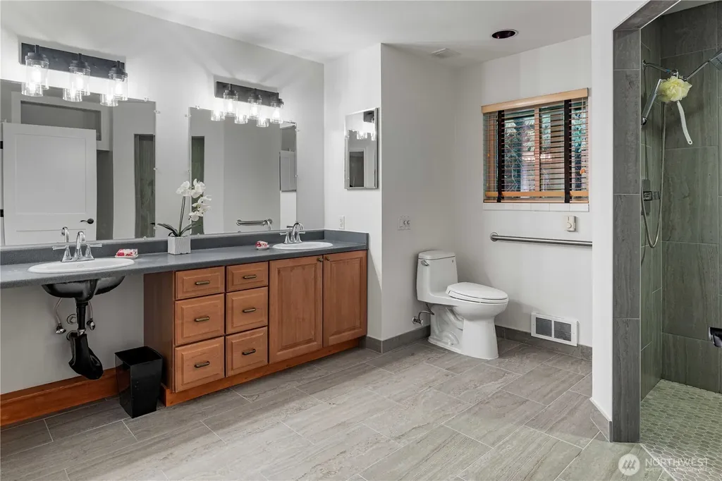 4460 278th Avenue NE Redmond WA 98053
