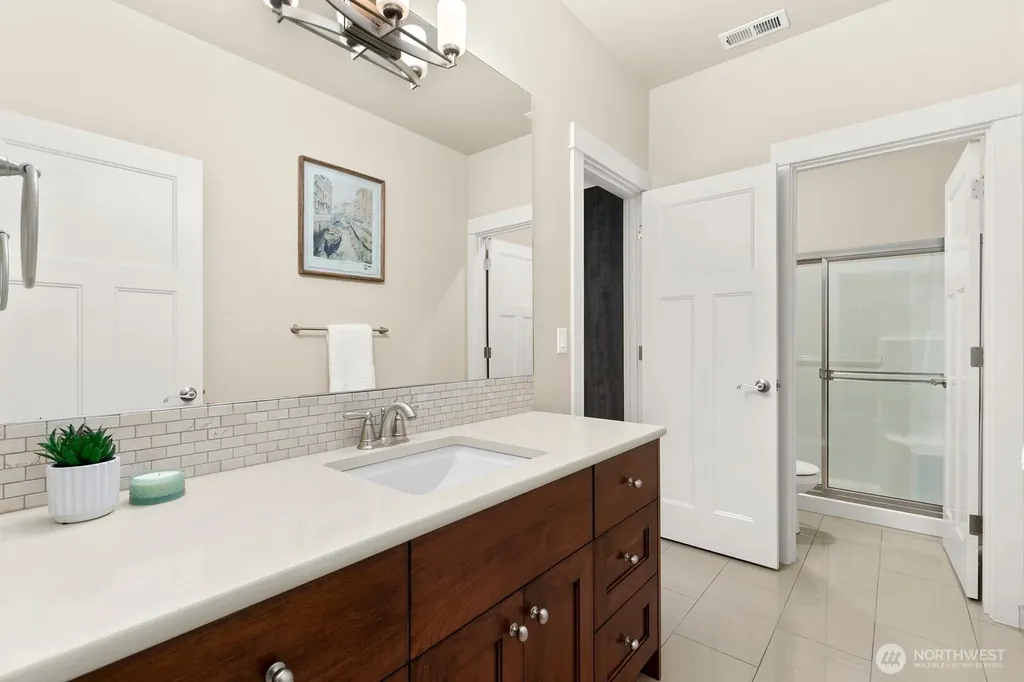 9026 NE 127th Place Kirkland WA 98034
