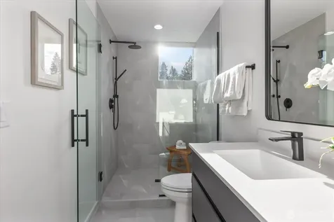 3110 Queen Anne Avenue N Seattle WA 98109