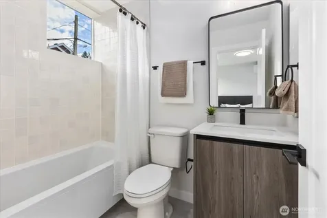 3110 Queen Anne Avenue N Seattle WA 98109
