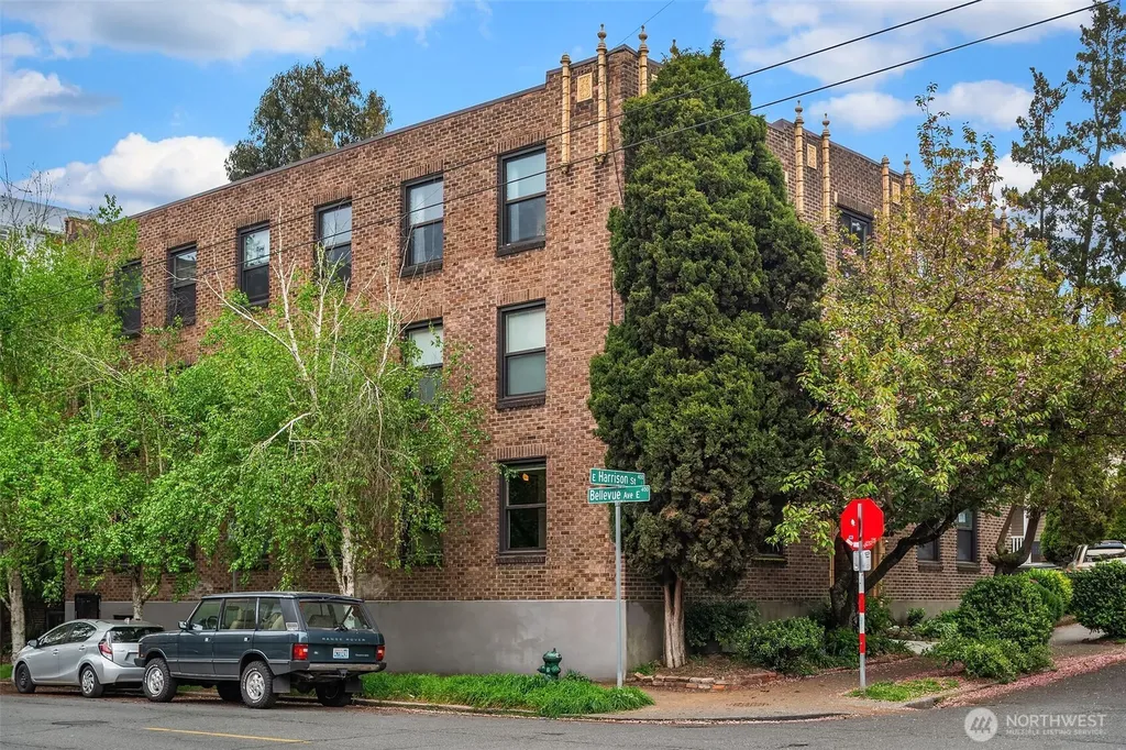 404 E Harrison Street Seattle WA 98102