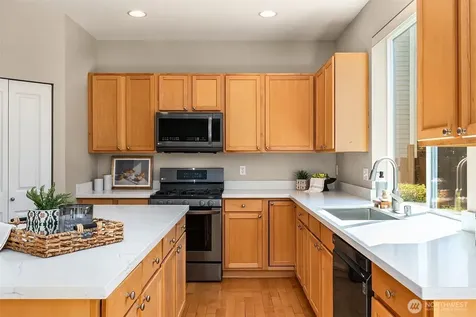 4507 S 220th Street Kent WA 98032