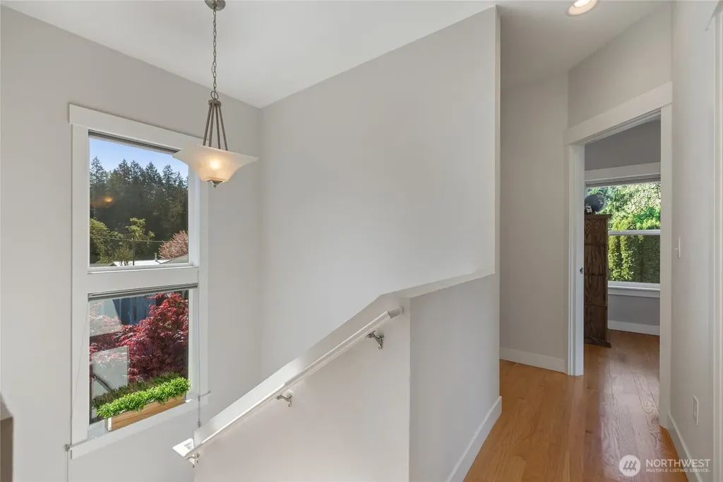 4937 Thompson Lane SE Olympia WA 98513