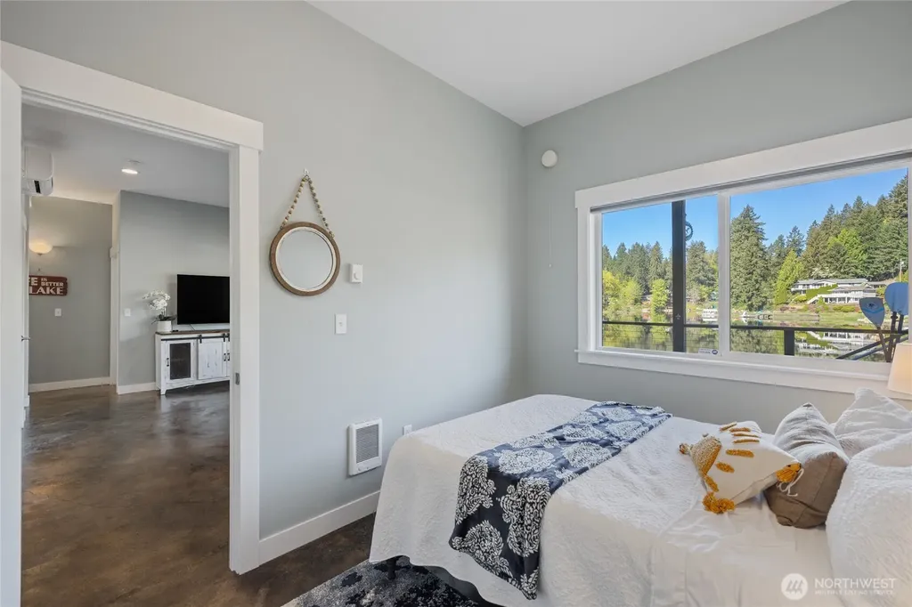 4937 Thompson Lane SE Olympia WA 98513