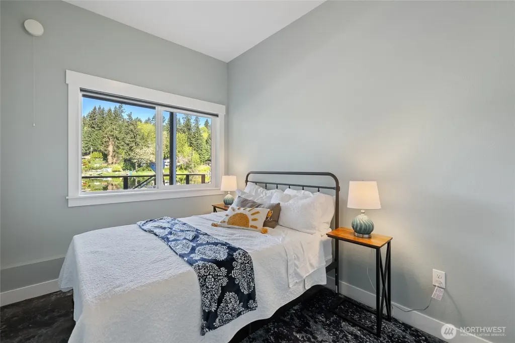 4937 Thompson Lane SE Olympia WA 98513