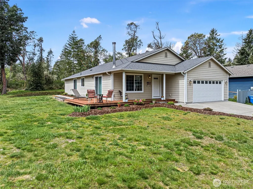 1704 197th Avenue SW Lakebay WA 98349