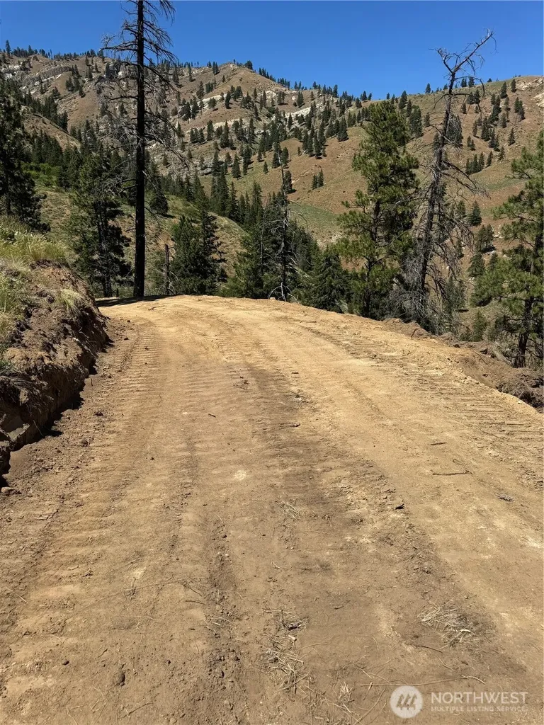 0 Uphill Lane Wenatchee WA 98801