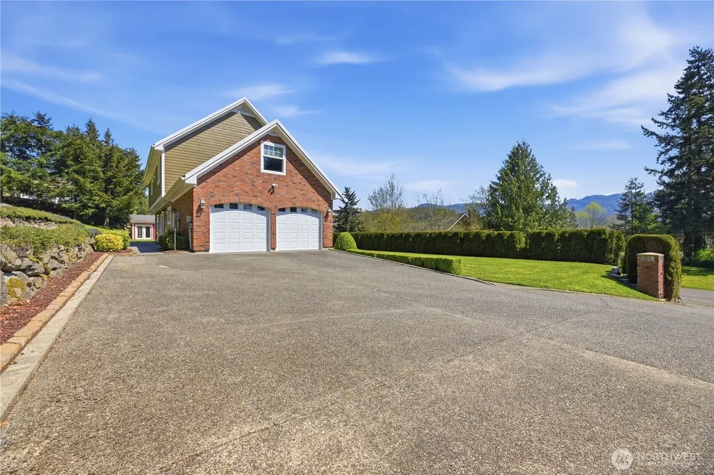 40109 278th Avenue SE Enumclaw WA 98022