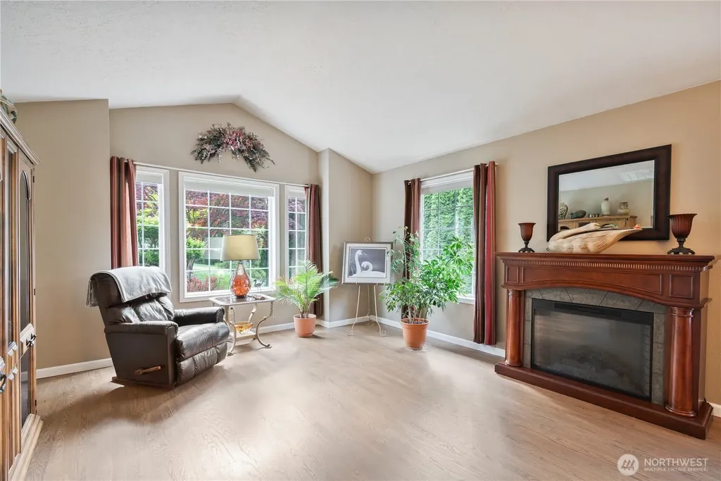 108 Sunset Lane Longview WA 98632