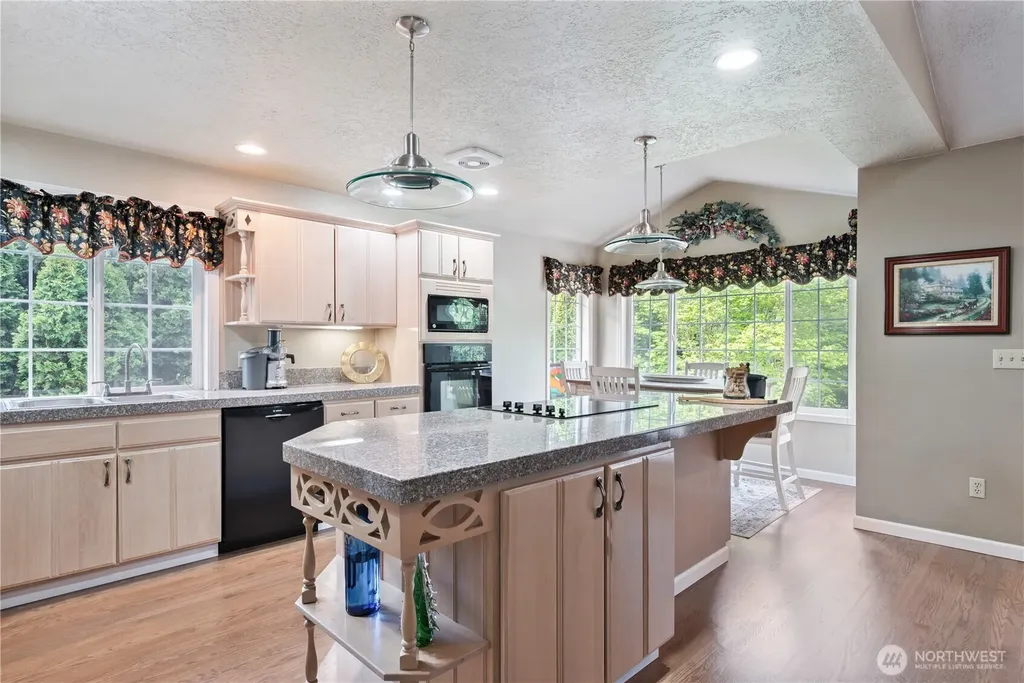 108 Sunset Lane Longview WA 98632