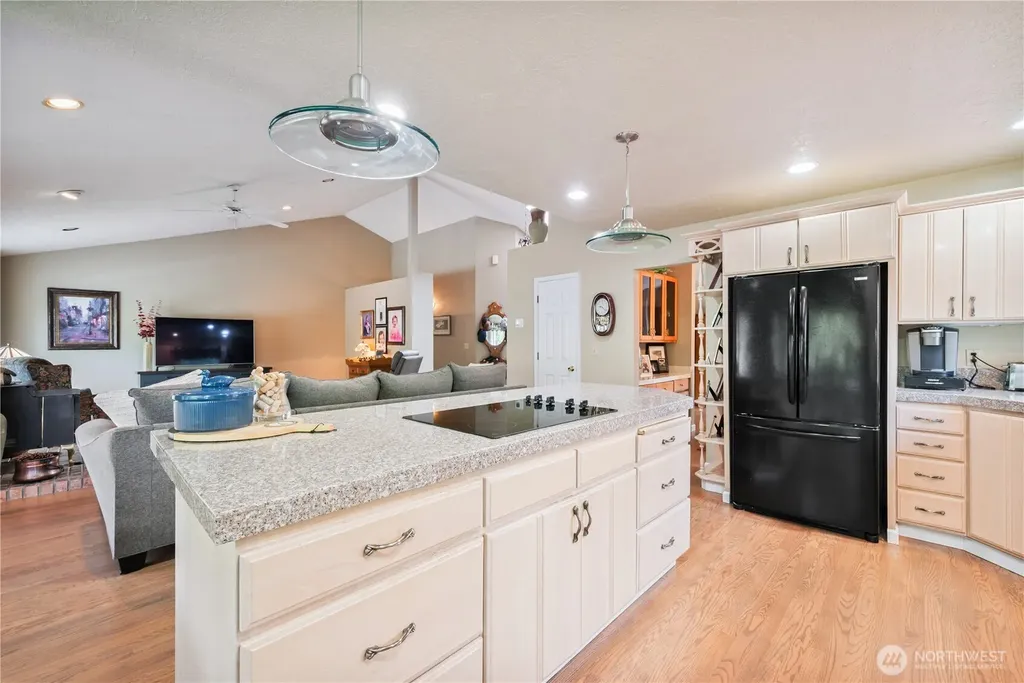 108 Sunset Lane Longview WA 98632