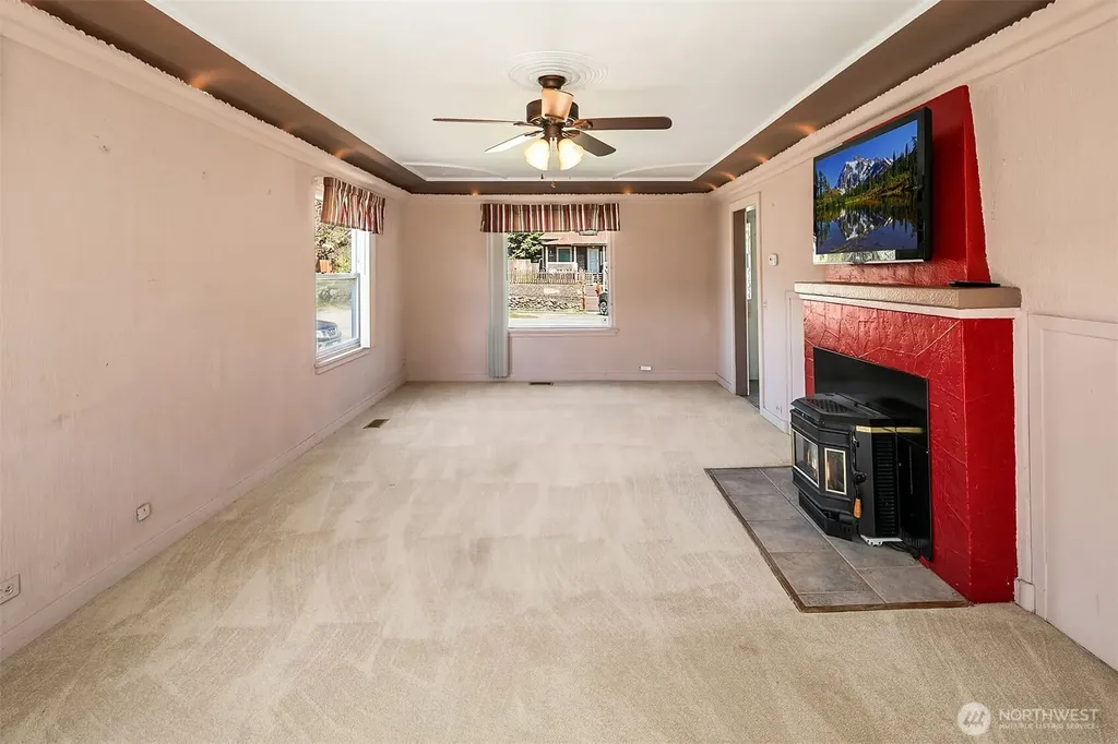 109 W 3rd Street Cle Elum WA 98922