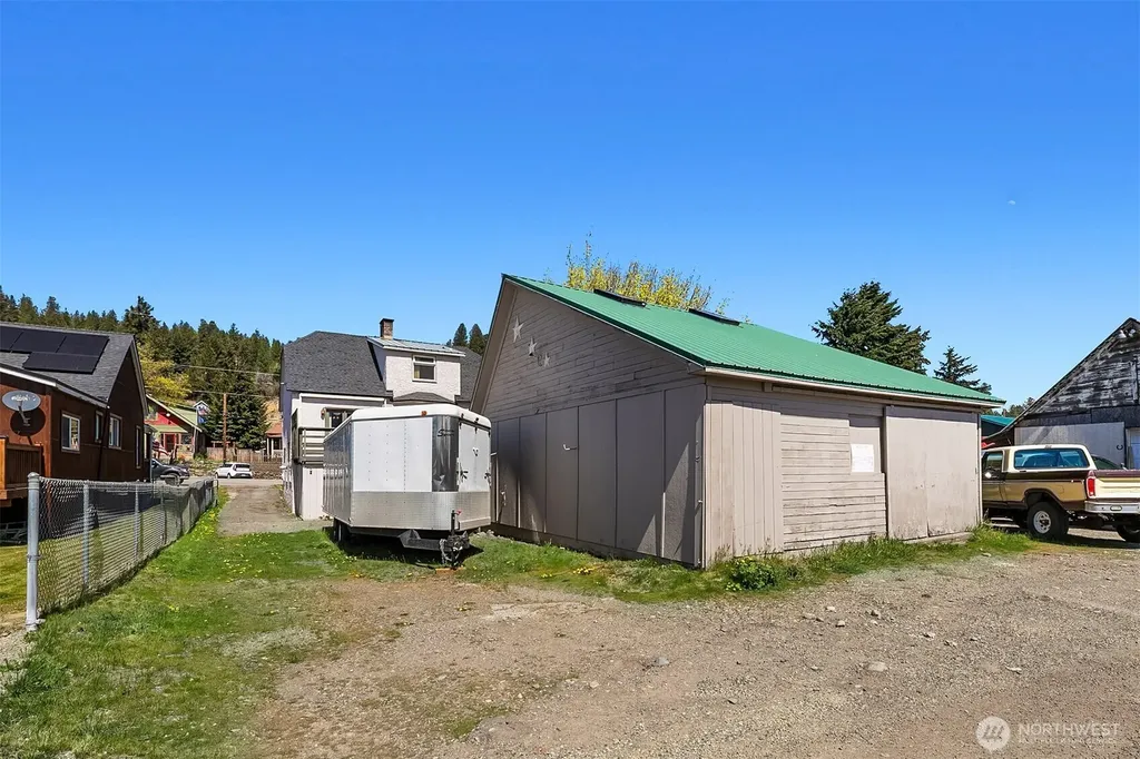 109 W 3rd Street Cle Elum WA 98922