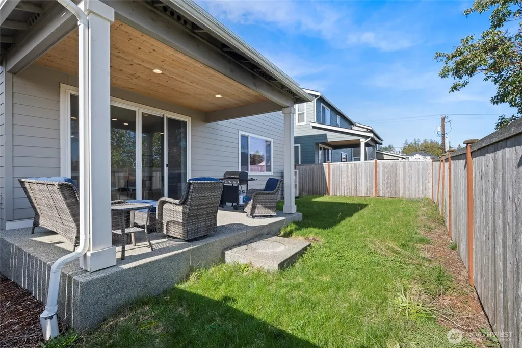 10352 Chimes Place NW Bremerton WA 98311