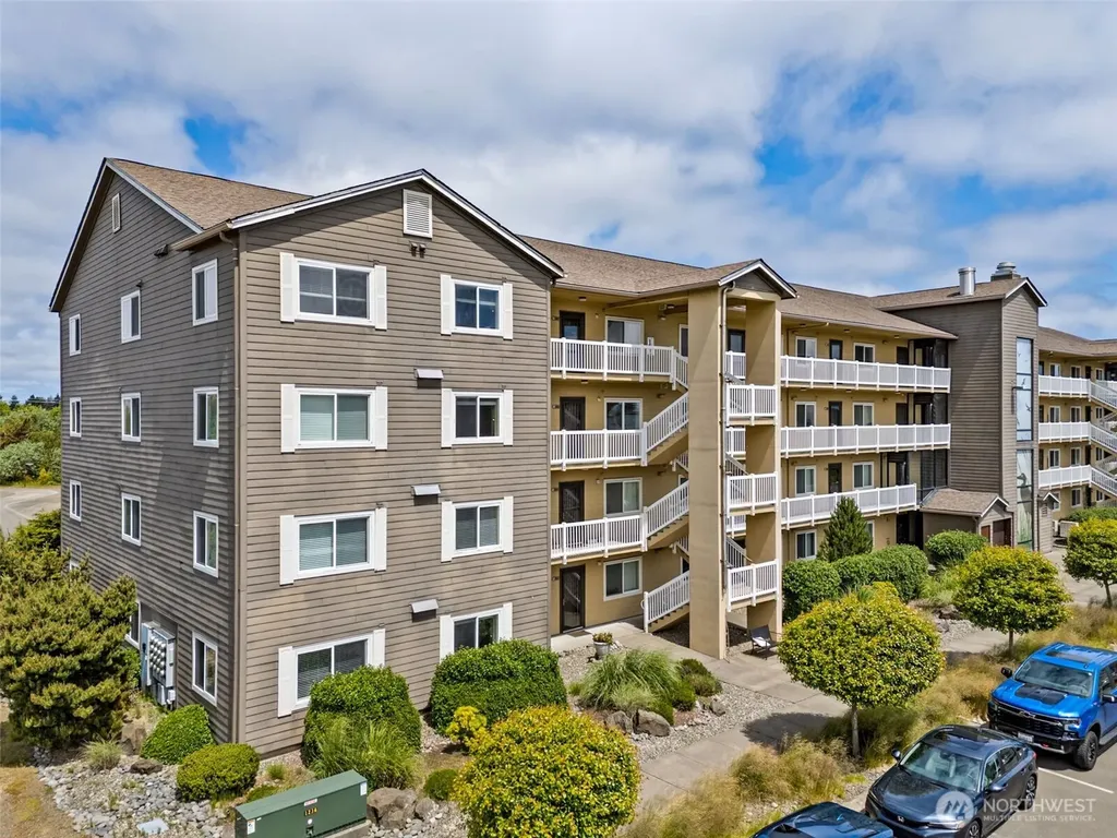 262 Oyhut Bay Blvd Boulevard SW Ocean Shores WA 98569
