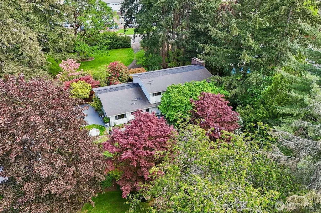 15408 Waller Road E Tacoma WA 98446