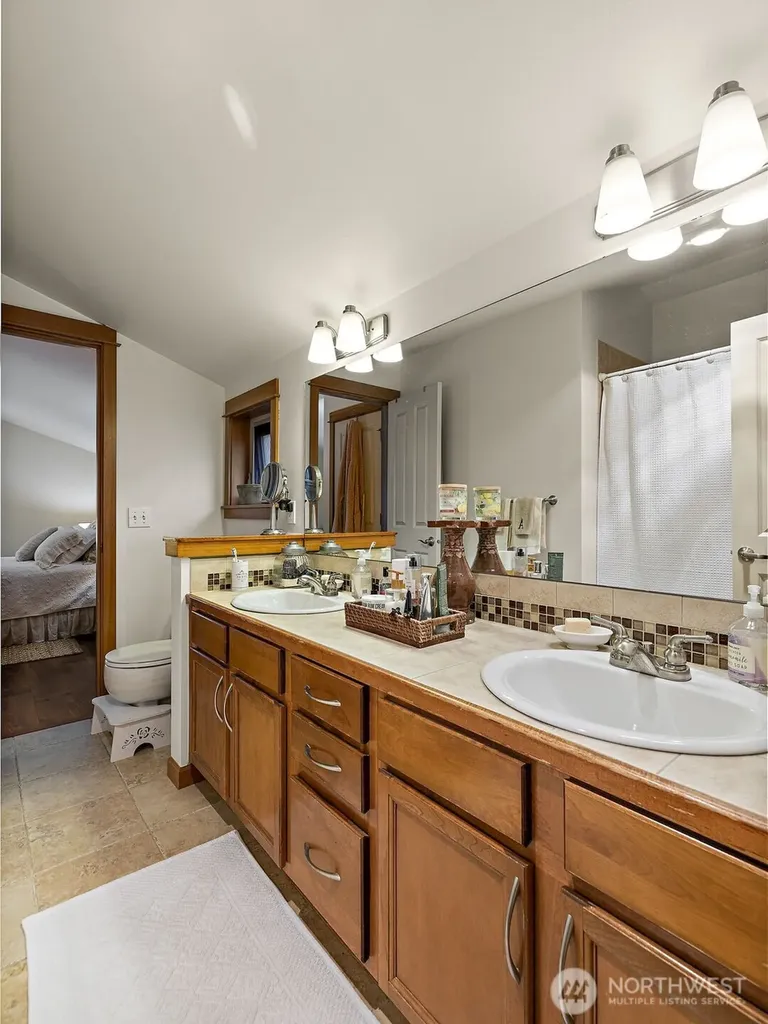 3318 Wetmore Avenue S Seattle WA 98144