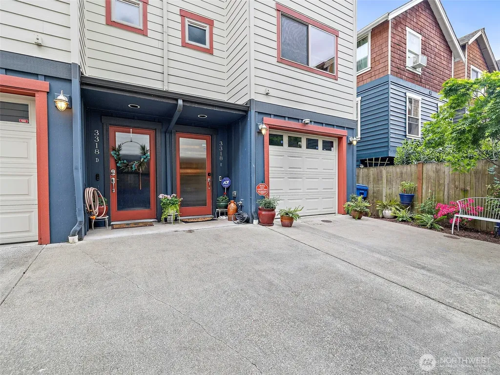 3318 Wetmore Avenue S Seattle WA 98144