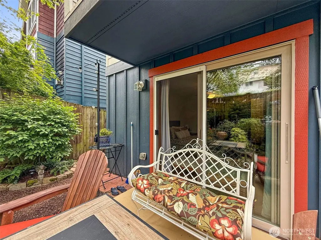 3318 Wetmore Avenue S Seattle WA 98144
