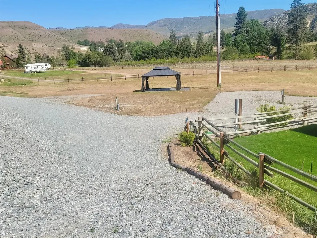 3 Catch N Release Lane Methow WA 98834