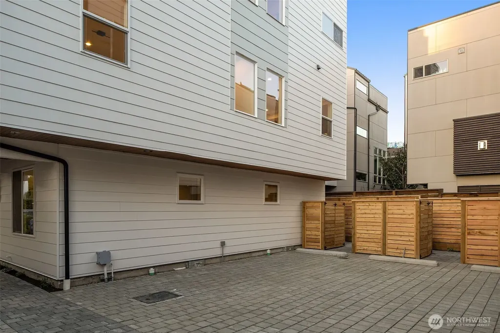2649 NW 63rd Street Seattle WA 98107