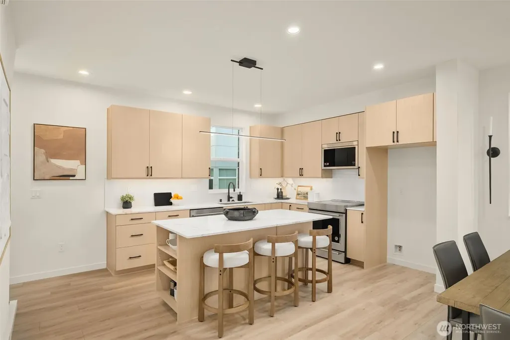 2649 NW 63rd Street Seattle WA 98107
