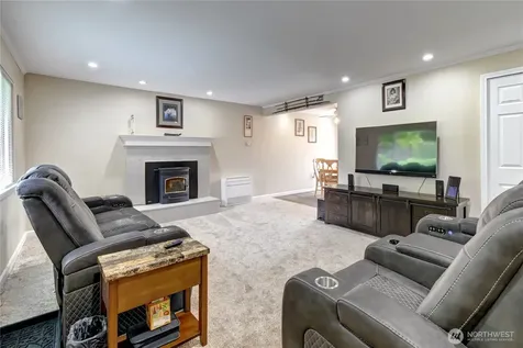 23717 49th Drive SE Woodinville WA 98072