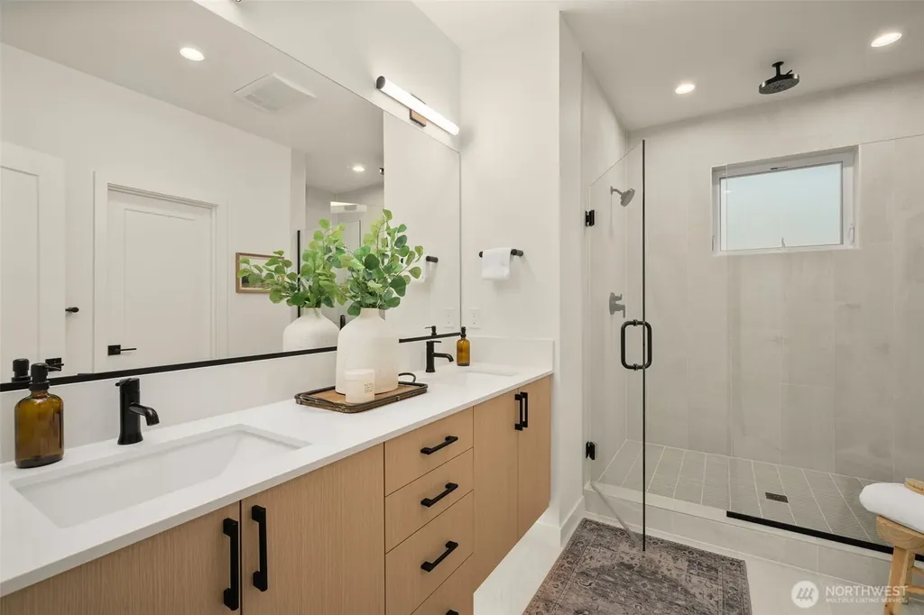 2647 NW 63rd Street Seattle WA 98107