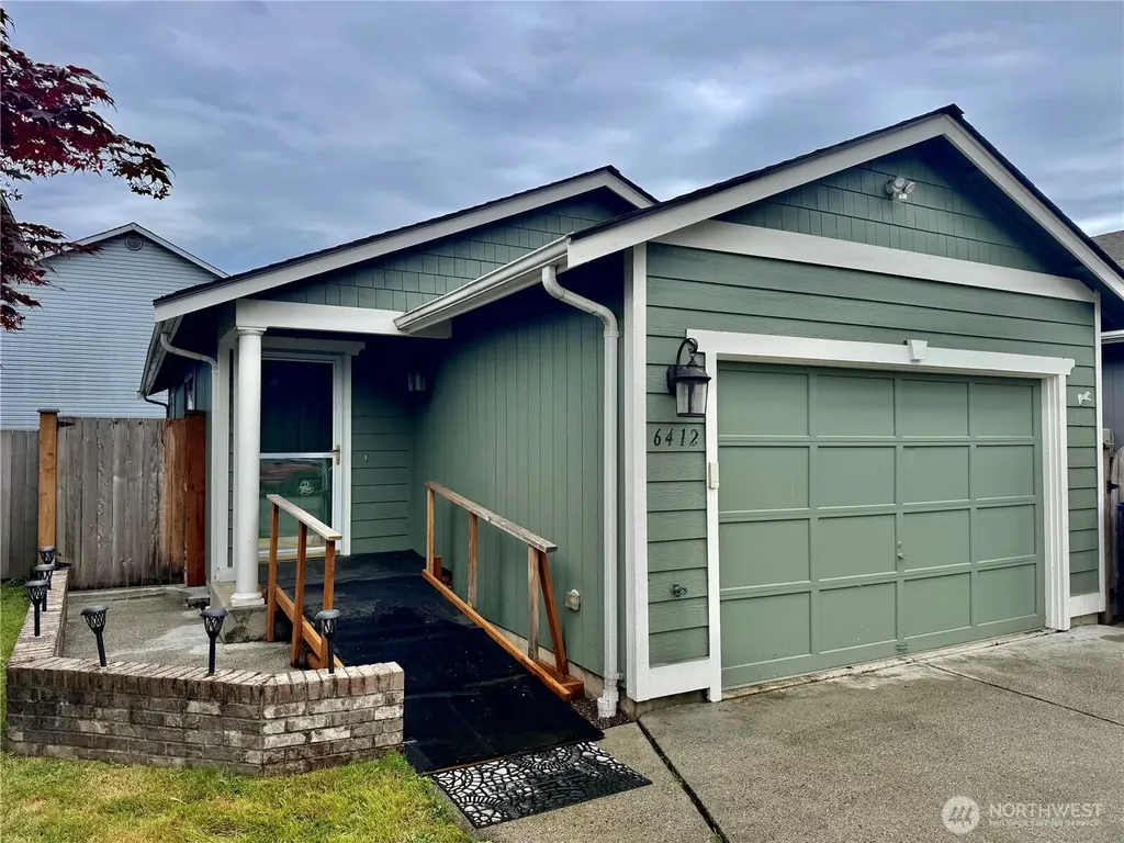 6412 79th Place NE Marysville WA 98270