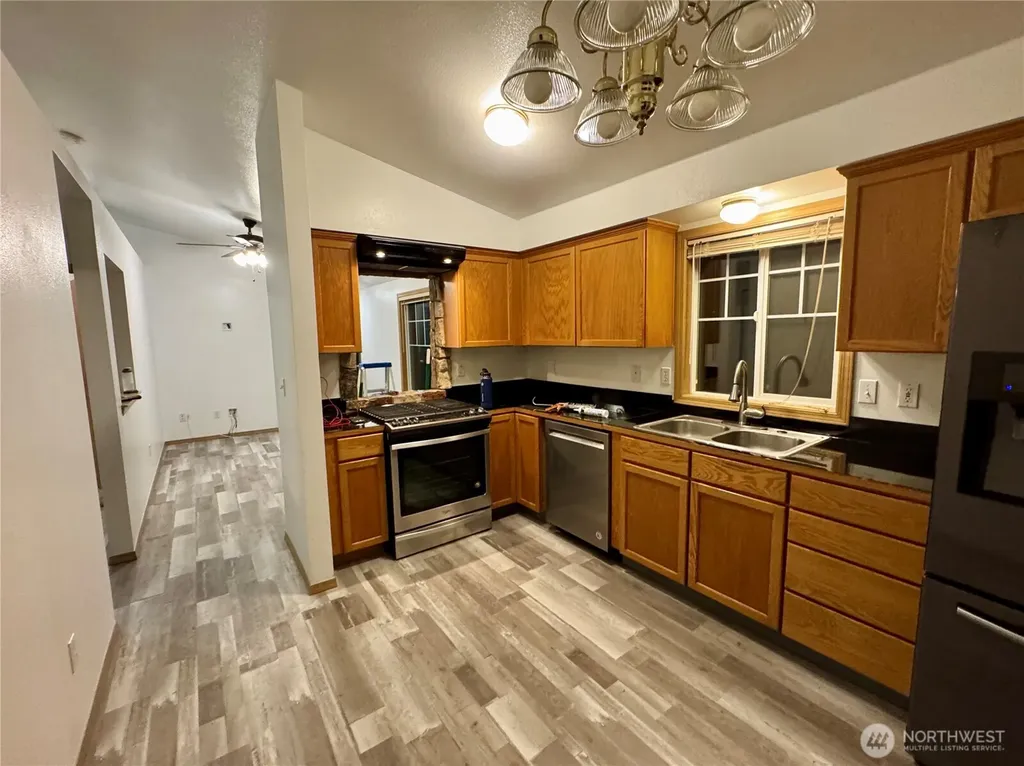 6412 79th Place NE Marysville WA 98270