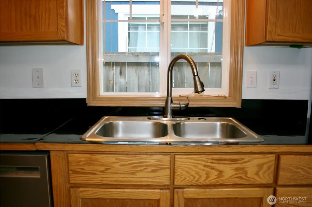 6412 79th Place NE Marysville WA 98270