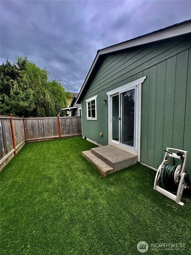6412 79th Place NE Marysville WA 98270
