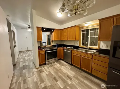 6412 79th Place NE Marysville WA 98270
