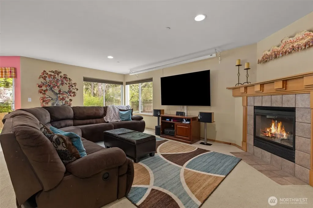 1822 Fisher Avenue Dupont WA 98327