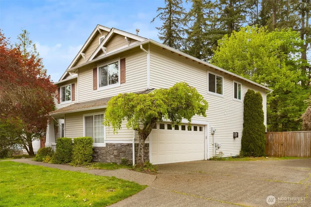 1822 Fisher Avenue Dupont WA 98327