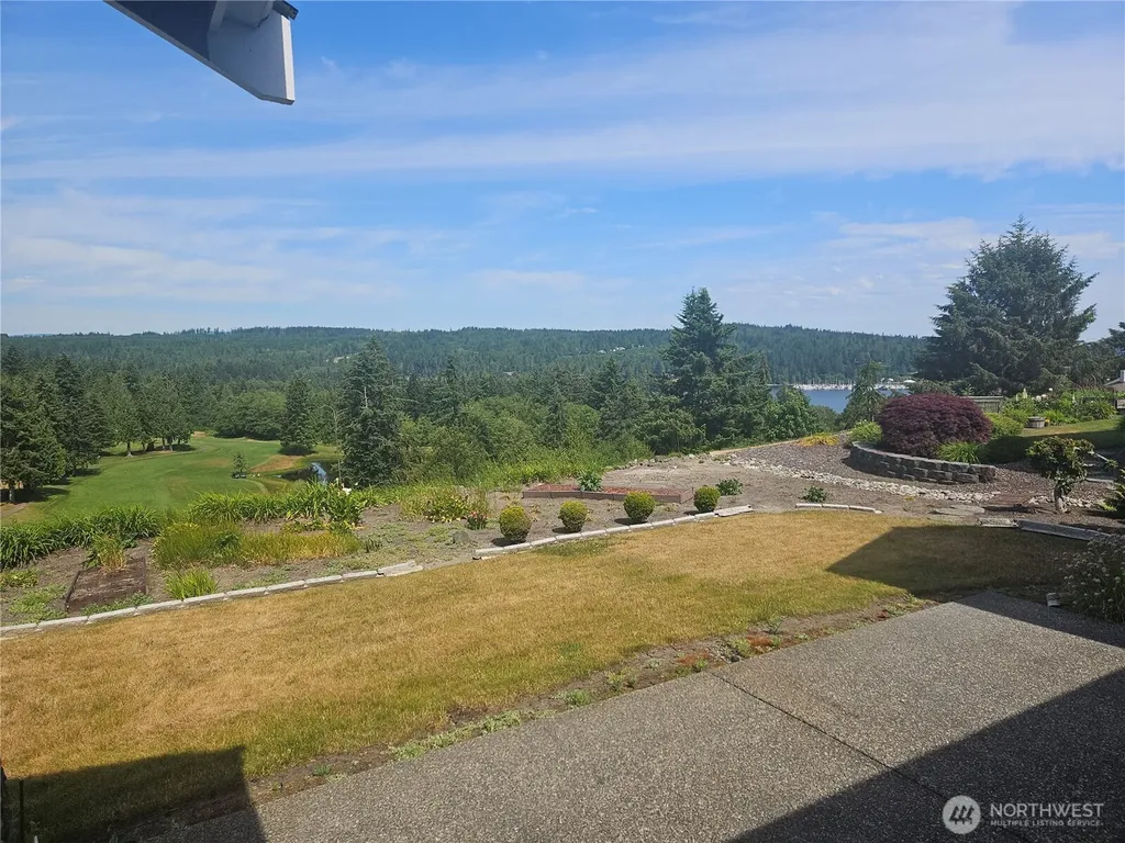 43 Sea Breeze Lane Port Ludlow WA 98365
